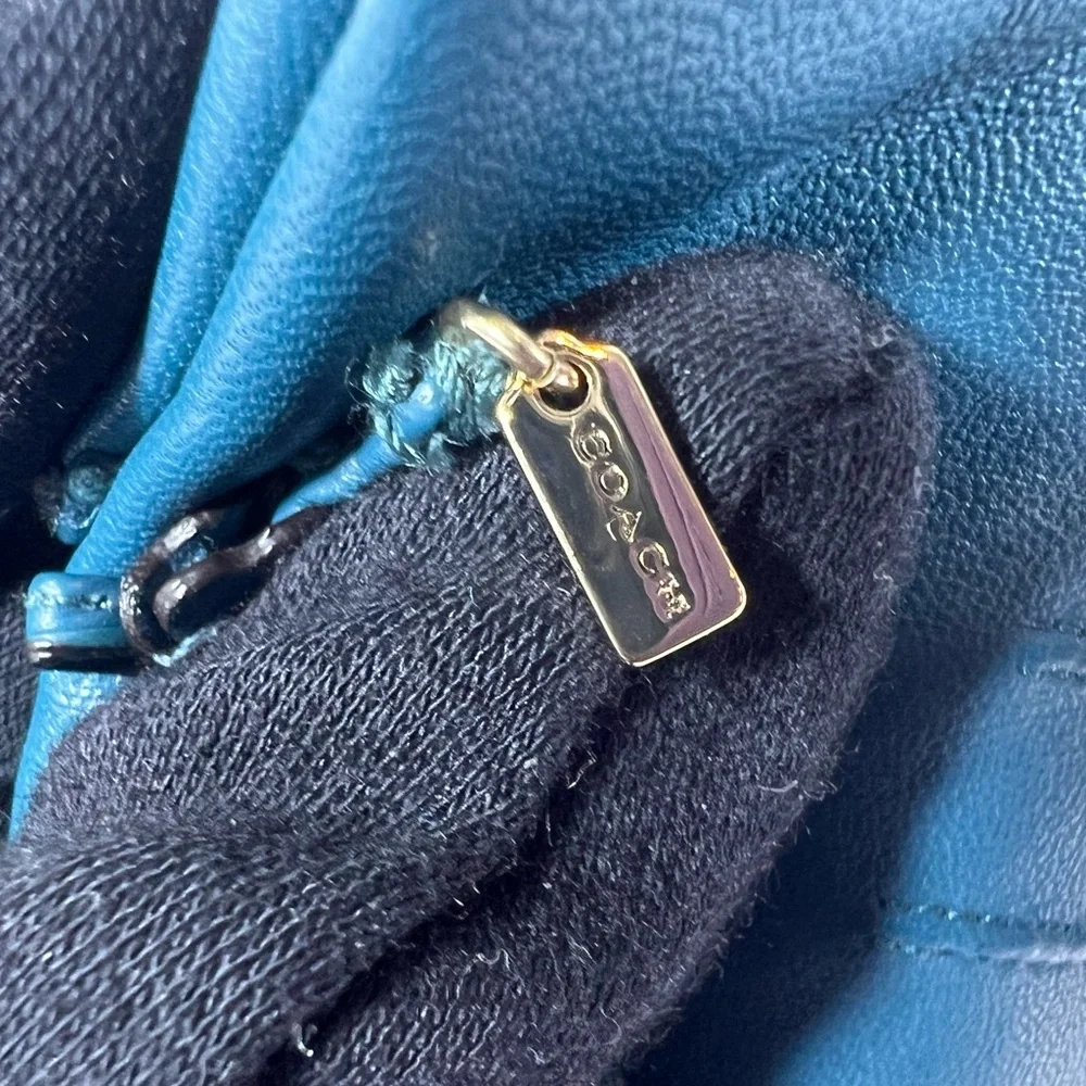 5030: Coach Teal Blue Leather Cashmere-Lined Gloves Size 7